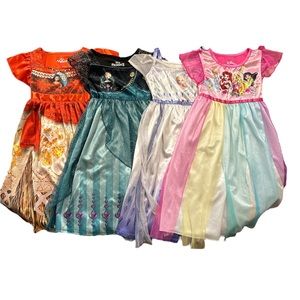 Lot of 3T Disney Princess nightgowns/dress up